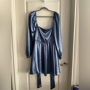 Arula Elegant Blue Satin Dress